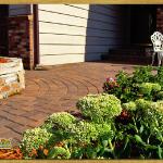 Paver patio, Eden Prairie, MN – Anchor pavers, Kingston circles and stoop overlay